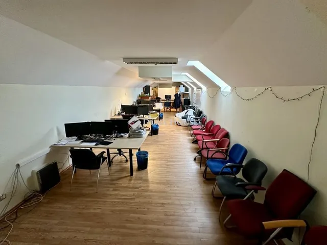 Eladó kereskedelmi és ipari ingatlan Budapest IX. kerület 610 nm