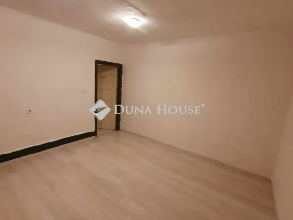 Eladó lakás Budapest XIV. kerület, Herminamező 45 nm