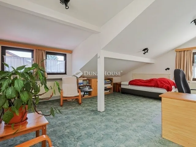 Eladó ház Budapest XIX. kerület 179 nm