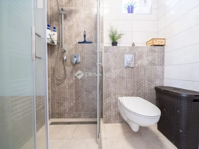 Eladó lakás Budapest XVIII. kerület 206 nm