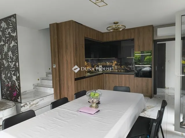 Eladó ház Budapest XV. kerület, Pestújhely 82 nm