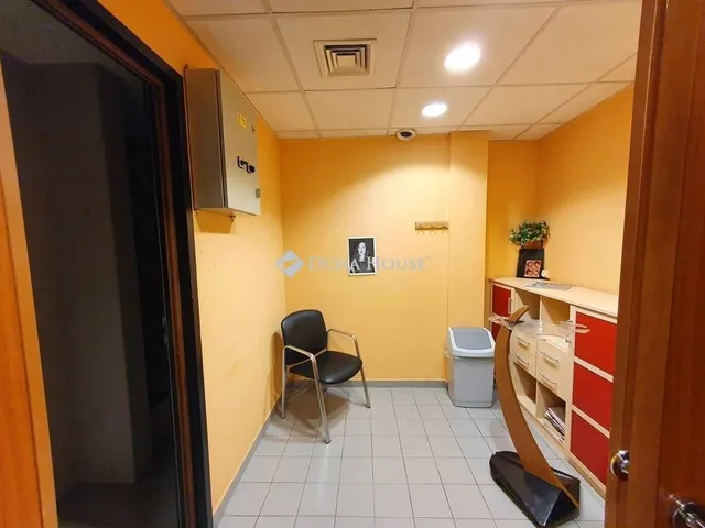 Eladó kereskedelmi és ipari ingatlan Budapest IV. kerület, Újpest 75 nm