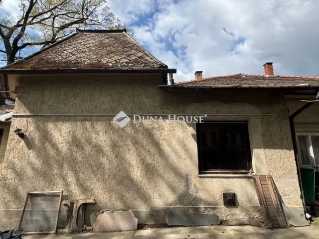 Eladó ház Budapest IV. kerület, Újpest 201 nm