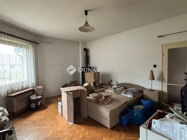 Eladó ház Budapest IV. kerület, Újpest 201 nm