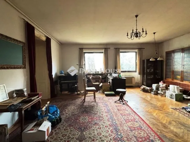 Eladó ház Budapest IV. kerület, Újpest 201 nm