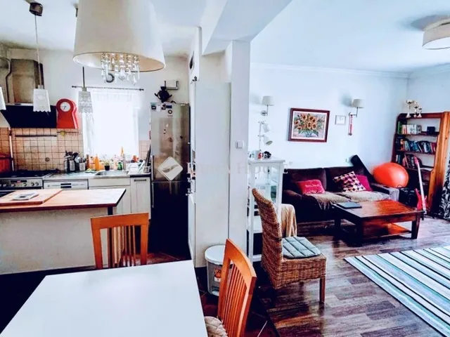 Eladó ház Budapest IV. kerület, Újpest 220 nm
