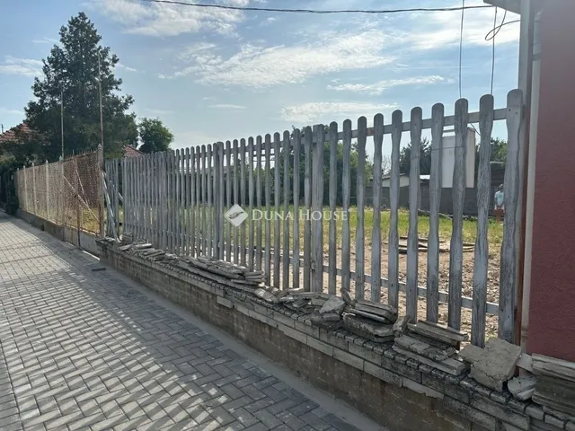 Eladó ház Vecsés 105 nm