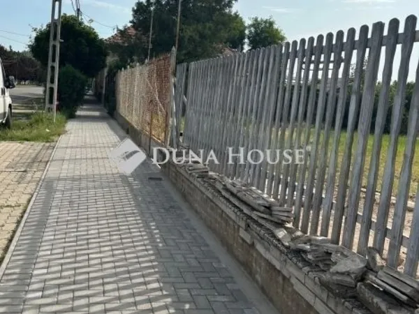 Eladó ház Vecsés 105 nm