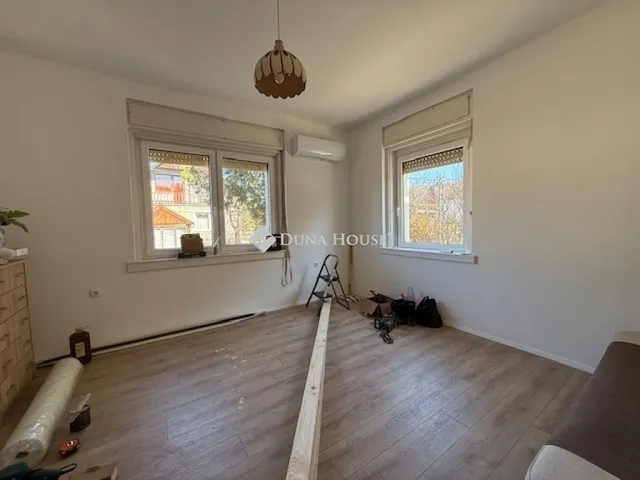 Eladó ház Vecsés 210 nm