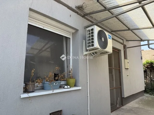 Eladó lakás Monor 137 nm