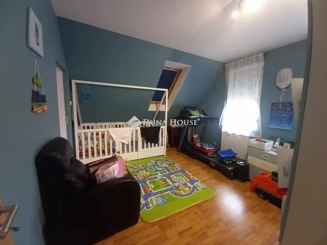 Eladó ház Vecsés 265 nm