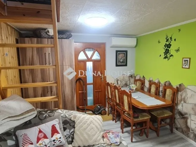 Eladó ház Monor 178 nm