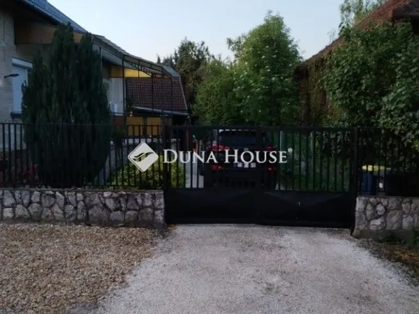 Eladó ház Monor 178 nm