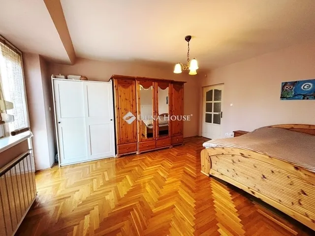 Eladó ház Budapest III. kerület 180 nm