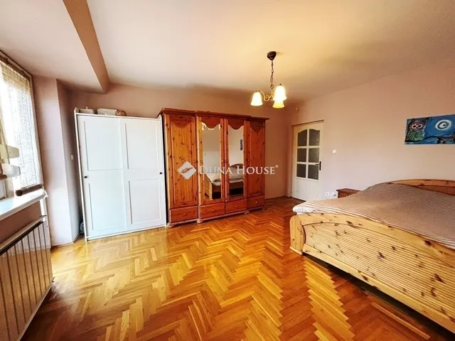 Eladó ház Budapest III. kerület 180 nm