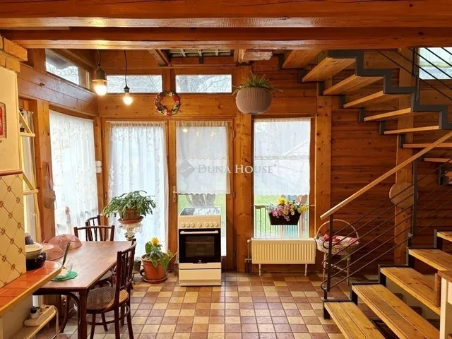 Eladó ház Budapest III. kerület 180 nm