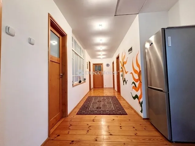 Eladó ház Budapest III. kerület 180 nm