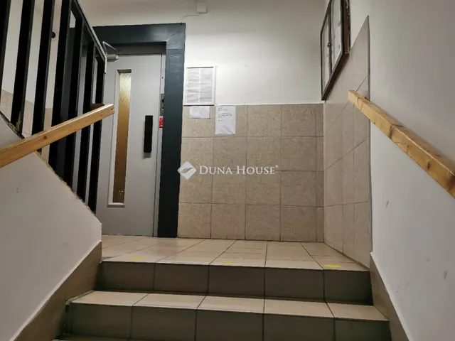 Eladó lakás Budapest III. kerület 66 nm