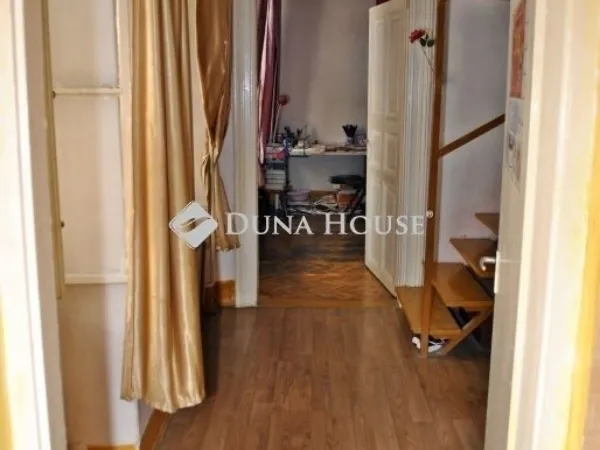 Eladó lakás Budapest VI. kerület 46 nm