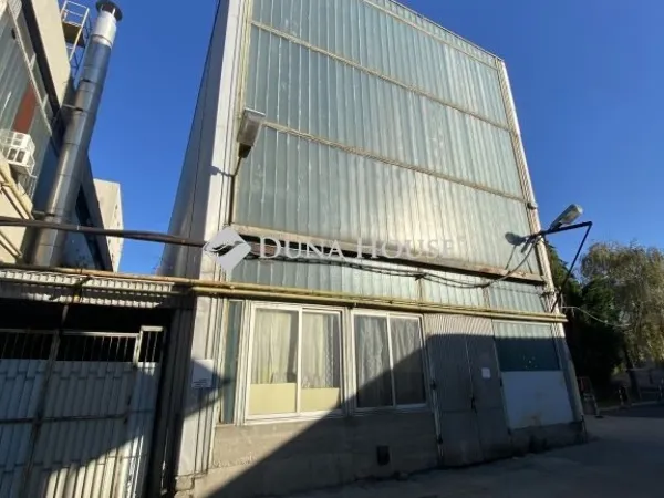 Eladó kereskedelmi és ipari ingatlan Budapest XIV. kerület 4393 nm