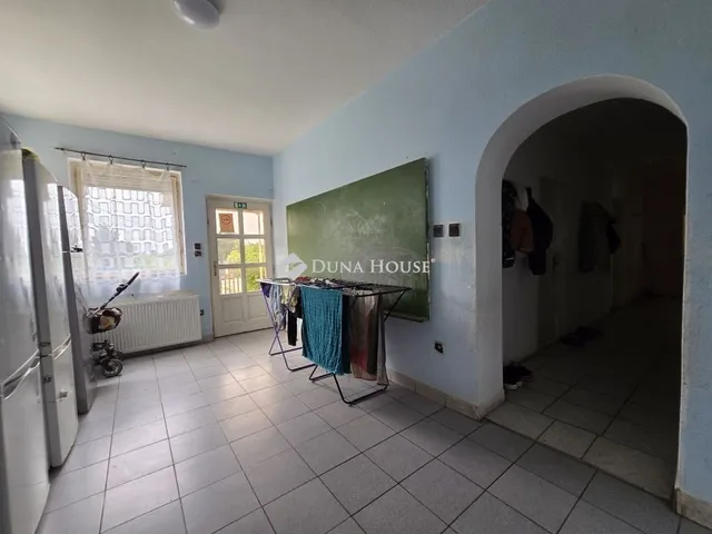 Eladó ház Érd 224 nm