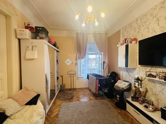 Eladó lakás Budapest VIII. kerület 68 nm