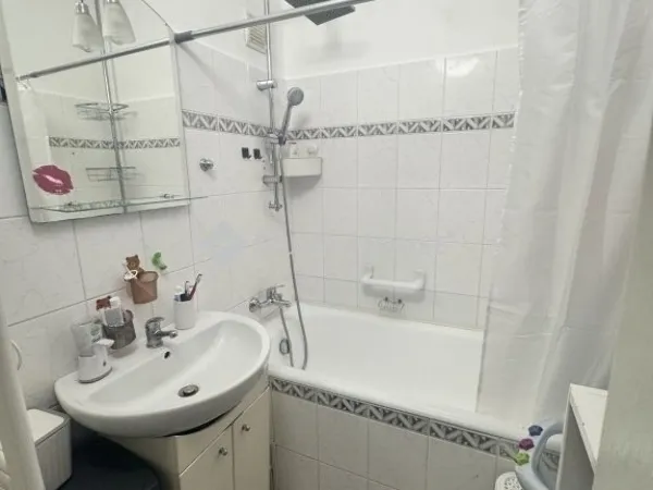 Eladó lakás Budapest III. kerület, Békásmegyer 48 nm