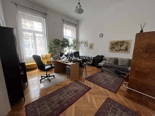 Eladó lakás Budapest VI. kerület 89 nm