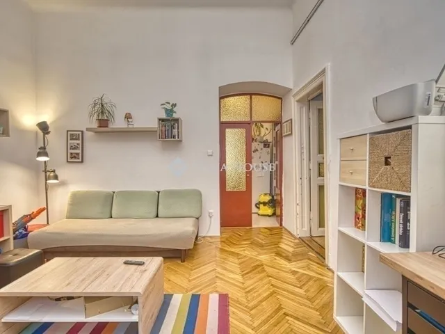 Eladó lakás Budapest VIII. kerület, II. János Pál pápa tér 69 nm