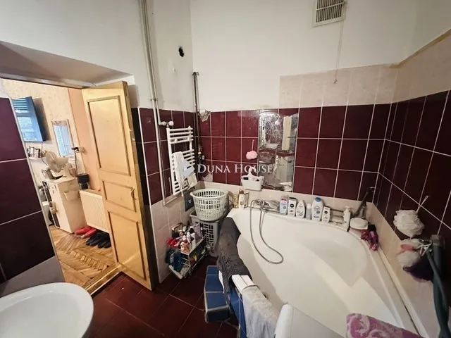 Eladó lakás Budapest VIII. kerület 68 nm