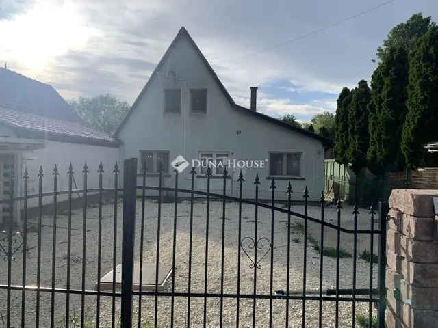 Eladó ház Taksony 75 nm