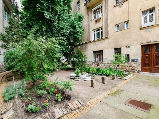 Eladó lakás Budapest X. kerület 68 nm