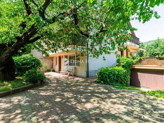 Eladó ház Budapest II. kerület 210 nm