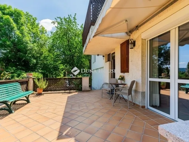 Eladó ház Budapest II. kerület 210 nm