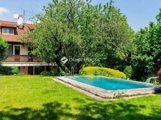 Eladó ház Budapest II. kerület 210 nm
