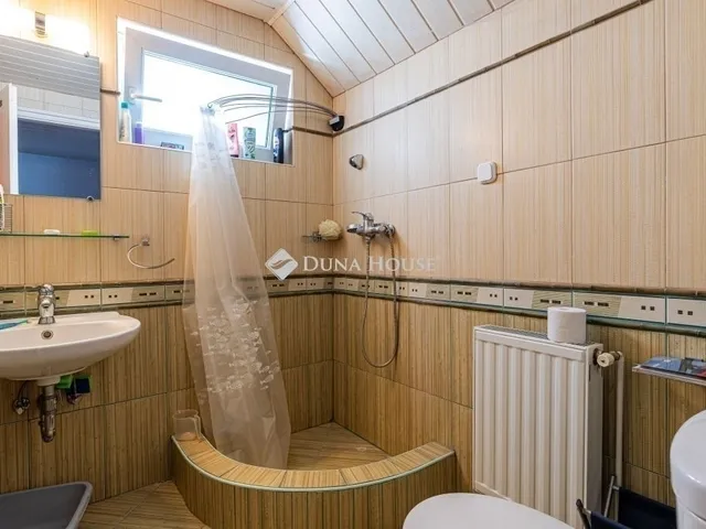 Eladó ház Budapest II. kerület 210 nm