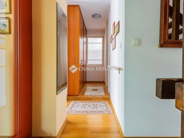 Eladó ház Budapest II. kerület 210 nm
