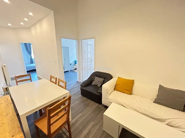 Eladó lakás Budapest V. kerület 100 nm