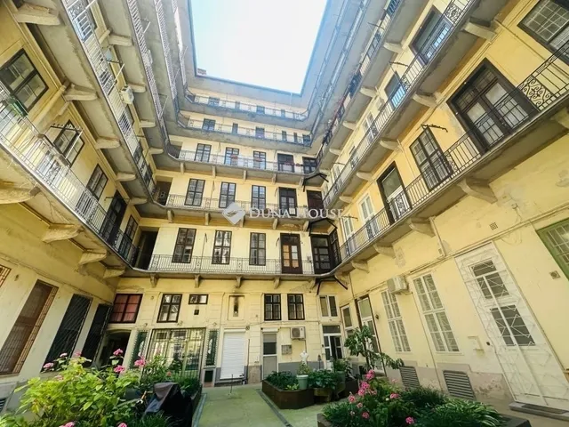 Eladó lakás Budapest IX. kerület 90 nm