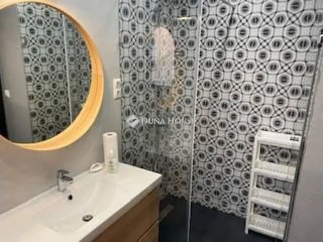 Eladó lakás Budapest V. kerület 140 nm