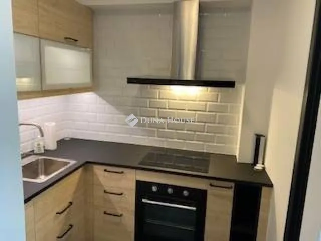 Eladó lakás Budapest V. kerület 140 nm