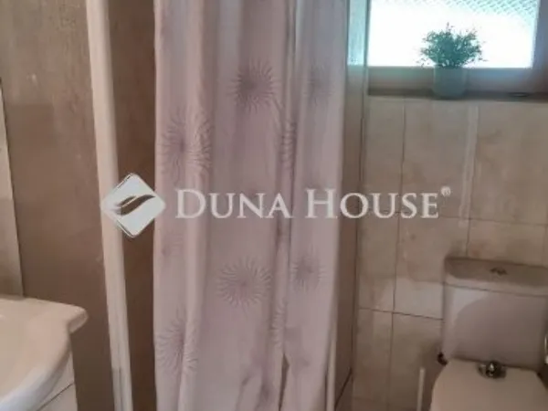 Eladó ház Budapest II. kerület 180 nm