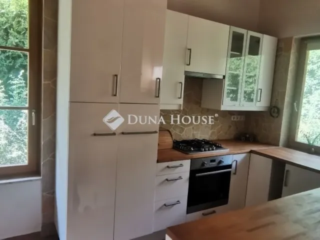 Eladó ház Budapest II. kerület 180 nm