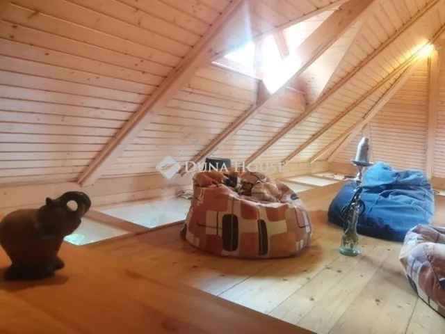 Eladó ház Budapest II. kerület 180 nm