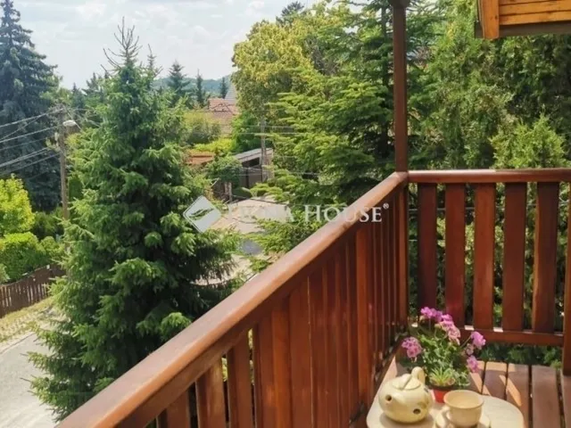 Eladó ház Budapest II. kerület 180 nm