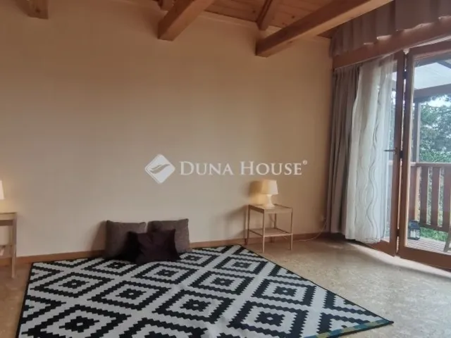 Eladó ház Budapest II. kerület 180 nm