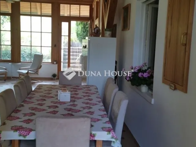 Eladó ház Budapest II. kerület 180 nm