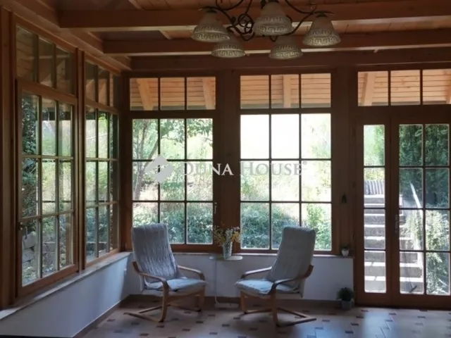 Eladó ház Budapest II. kerület 180 nm