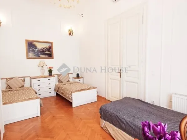 Eladó lakás Budapest V. kerület, Dél-Belváros 112 nm