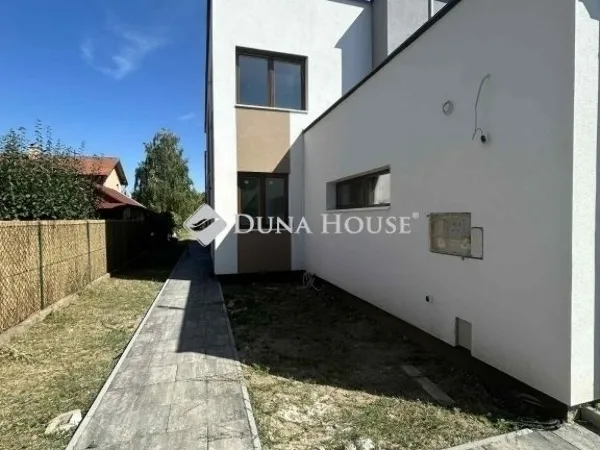 Eladó ház Budapest XVIII. kerület 186 nm